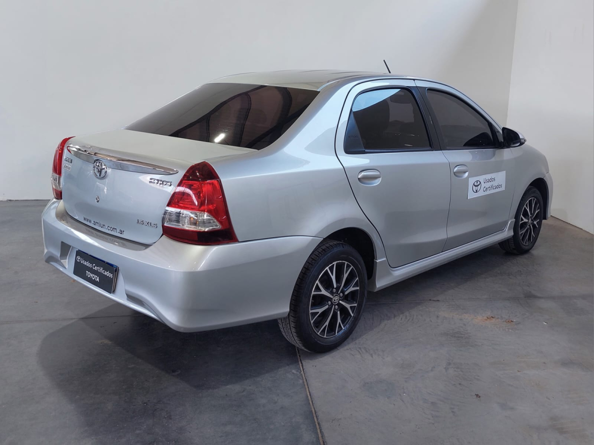 Toyota Etios Xls 1.5 4P 6Mt 2018 - foto 3